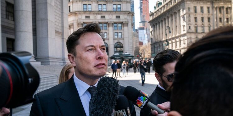 JPMorgan fa causa a Tesla per $ 162 milioni nella controversia relativa ai tweet di Elon Musk del 2018