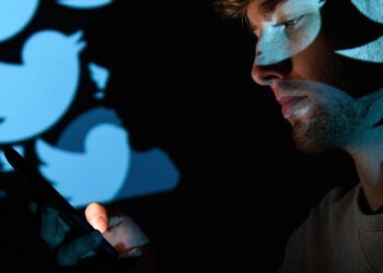 La maggior parte degli utenti di Twitter è lì solo per guardare, secondo nuove ricerche