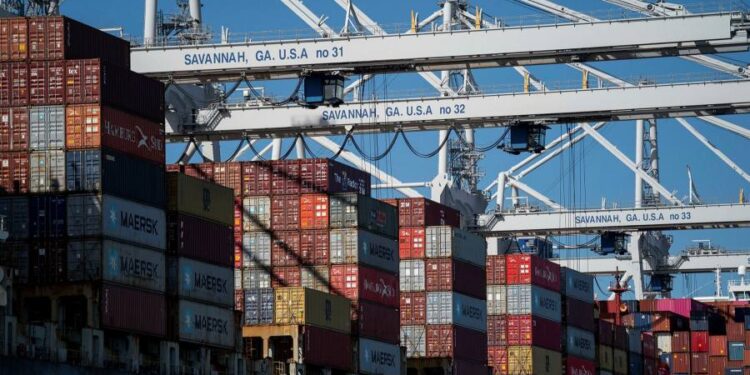 Costi di spedizione elevati per far salire l’inflazione globale, avverte l’ONU