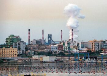 Roma deve fornire finanziamenti verdi allo stabilimento ArcelorMittal